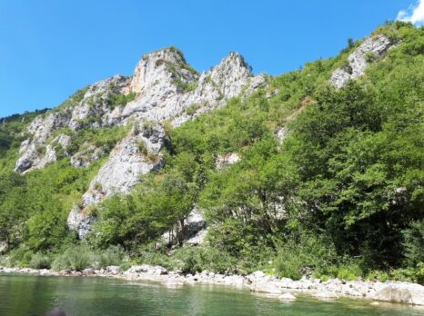 Горы и рафтинг в Черногории