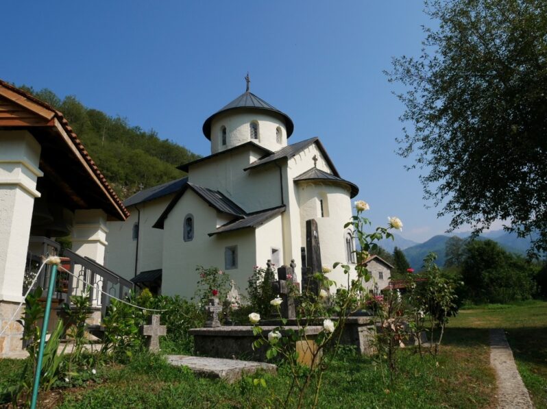 Церковь Успения Божьей Матери в монастыре Морача