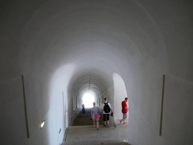 Лестница к мавзолею Петра Негоша