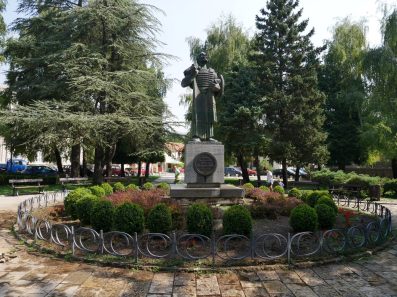 Памятник Ивану Черноевичу
