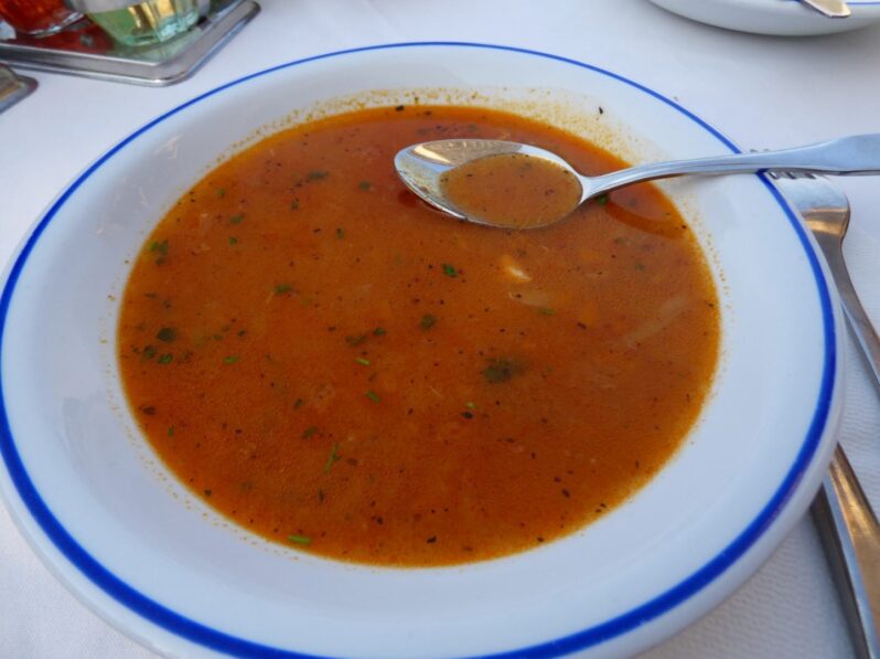 Рыбный суп в Вирпазаре