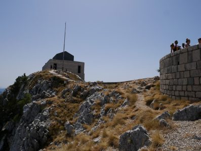 Мавзолей Негоша на вершине горы Ловчен