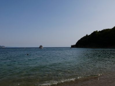 Море у берегов Могрен II, Черногория