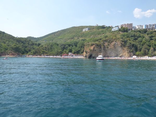 Пляжи Могрен с моря, Черногория
