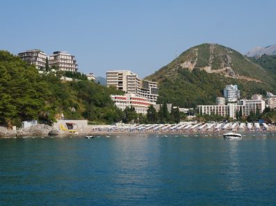 Бечичи с моря, Черногория