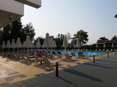 Частный бассейн в отеле Slovenska Plaža