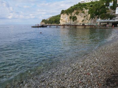 Чистота моря около Ричардовой Главы в Будве, Черногория